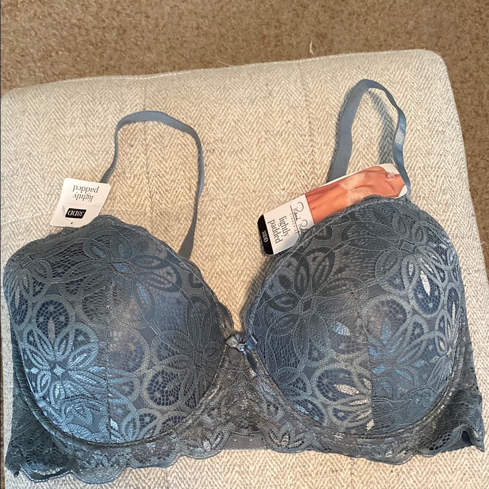 Rene Rofe Lightly Padded Lace Underwire Bra